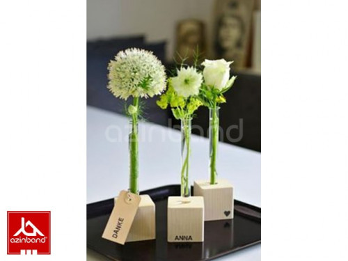 گلدان تک شاخه ای